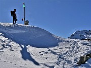 45 Ogni anno al Passo San Marco (1992 m) si incontrano alpini bergamaschi e valtellinesi  